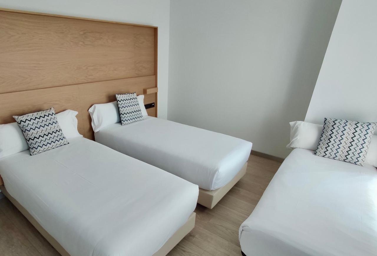 Hotel Ciudad De Ávila Buitenkant foto